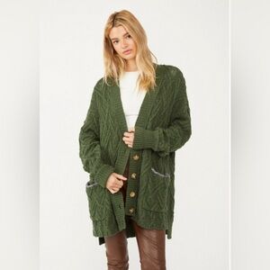 Free People Montana Cable Knit Cardigan Size Medium